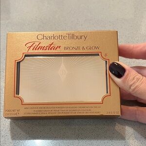 Charlotte Tilbury Bronze & Glow Palette - Gold and Cream